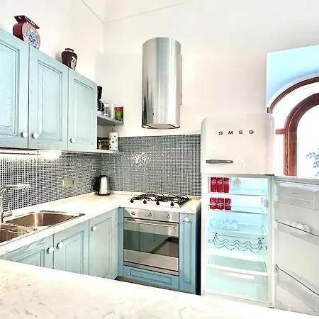 Boutique By The Sea Apartment Positano